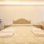 Via Avvocata 25